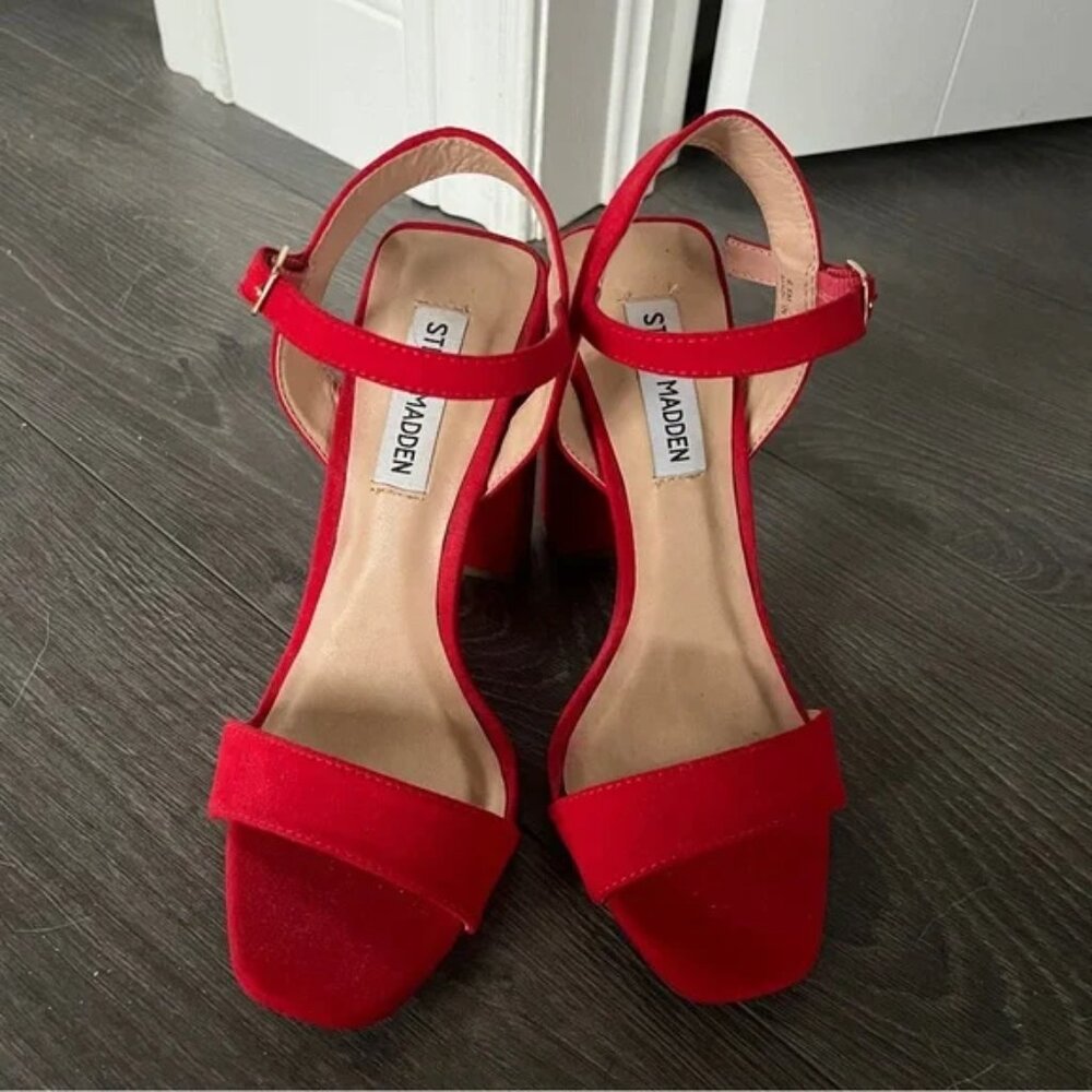 NEW Steve Madden Heeled Sandals Red Strappy Sandal Pumps Ankle Strap Size 6.5